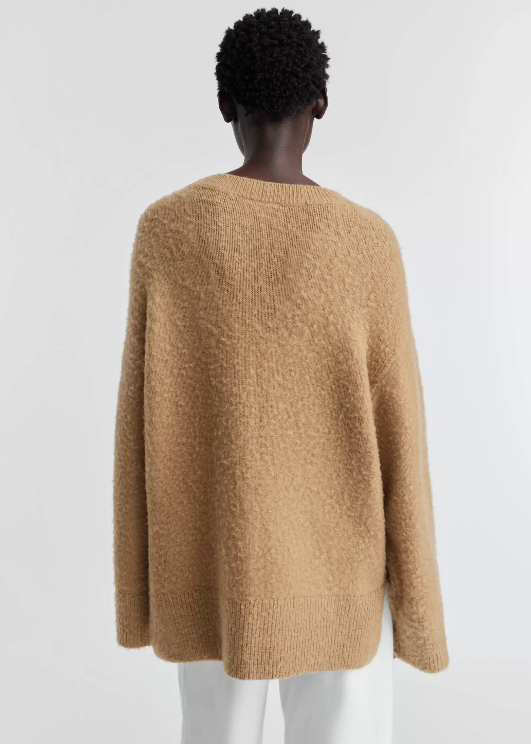 Rain V-neck Sweater | AXEL ARIGATO Outlet